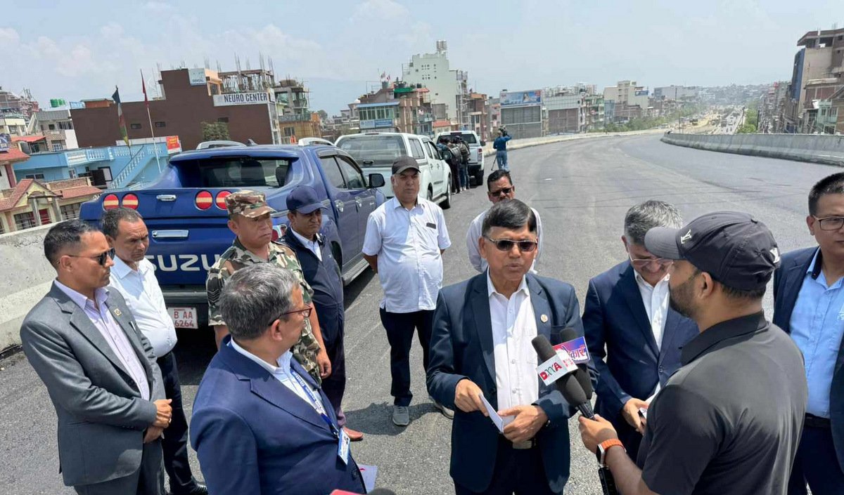 जेठ अन्त्यसम्ममा ग्वार्को  फ्लाईओभर पूरा हुन्छ : मन्त्री दाहाल