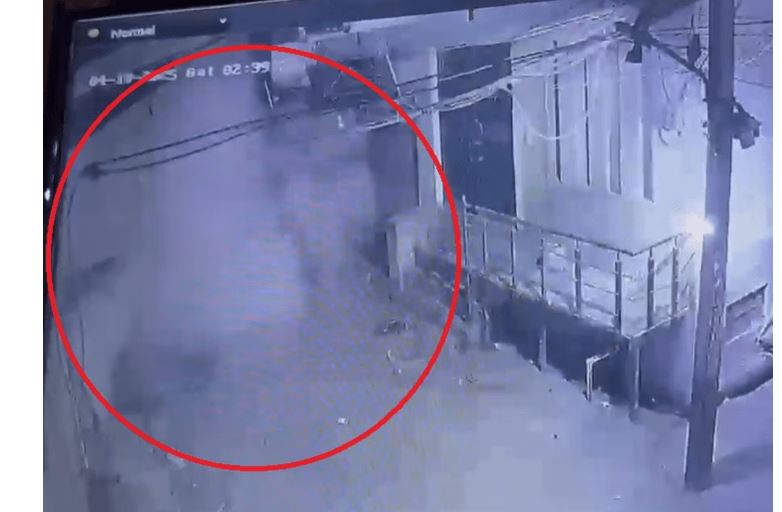 भारी वर्षाले चार तले भवन भत्कियो, ४ जनाको मृत्यु