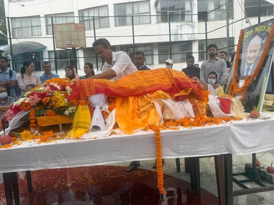 प्राडा शर्माको राजकीय सम्मानका साथ अन्त्येष्टि