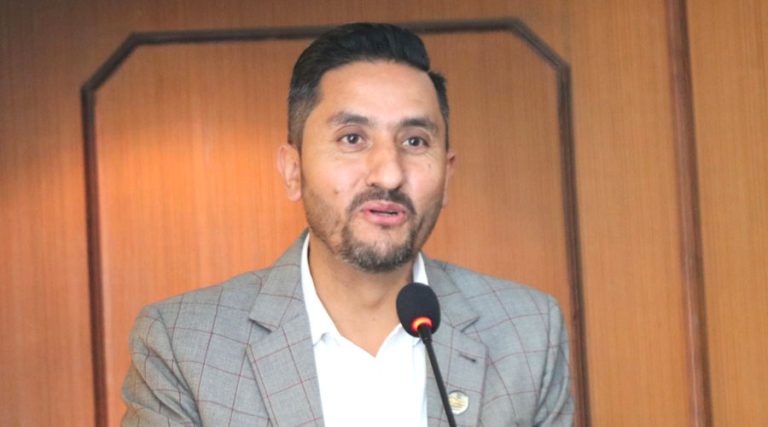 जगदीश खरेलले महामन्त्रीबाट फिर्ता लिए उम्मेदवारी