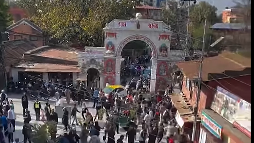 पाटन संयुक्त क्याम्पसमा मतदता कार्डको विषयलाई लिएर झडप, मतदान स्थगित