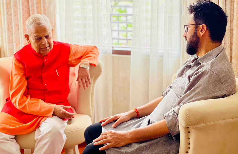 रास्वपा सभापति लामिछाने र राष्ट्रियसभा सदस्य महन्थ ठाकुरबीच भेटवार्ता