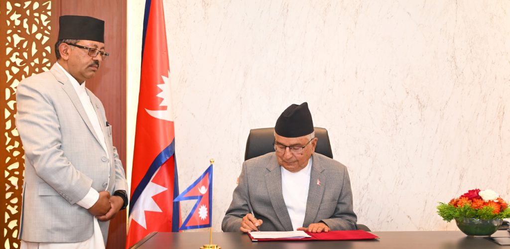 राष्ट्रपतिले जारी गरे दुई अध्यादेश