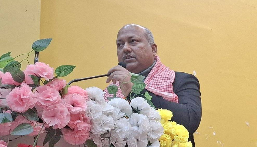 मुख्यमन्त्री सतिशकुमार सिंहले दिए राजीनामा