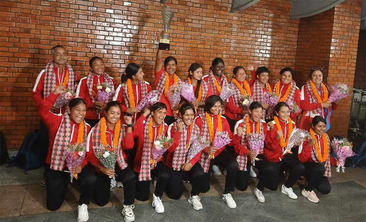 विश्वकपमा छनोट भएको नेपाली महिला टोलीलाई भव्य स्वागत