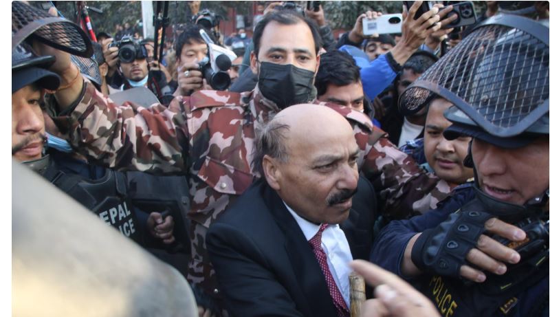 रास्वपा कार्यकर्ताबाट वरिष्ठ अधिवक्ता त्रिपाठीमाथि आक्रमण प्रयास