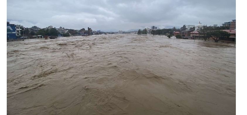 एनआरएनएले बाढी प्रभावितका लागि १ करोड रुपैयाँ सहयोग गर्ने