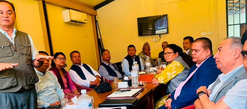 बागमती सरकारबाट नेकपा एमाले तत्काल राजीनामा नदिने निष्कर्षमा