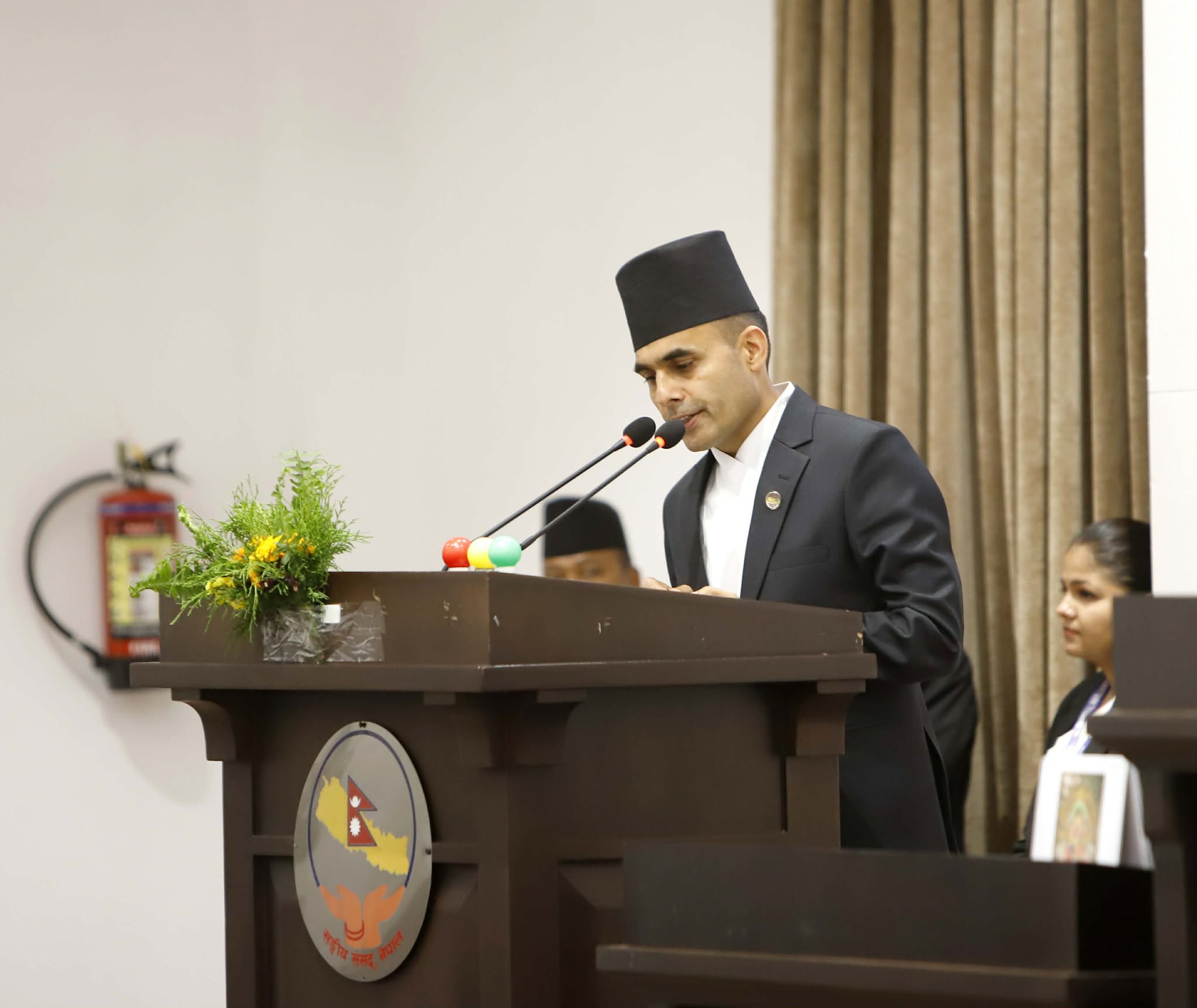 प्रेसलाई नियन्त्रण गर्ने सरकारको कुनै मनसाय छैनः सञ्चारमन्त्री डा तिमल्सिना