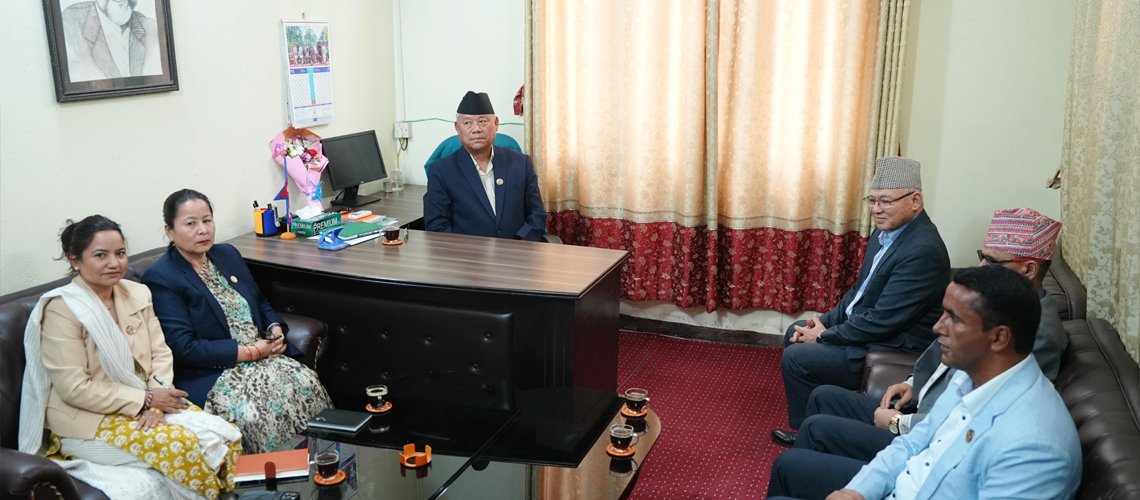 संसद् छलेर ल्याइएका अध्यादेश स्वीकृत नगर्न राष्ट्रपतिलाई विपक्षी चार दलको आग्रह