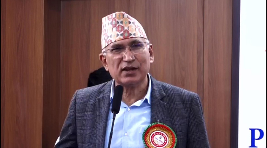 प्रचण्डसँग कम्युनिस्ट आन्दोलनको नेतृत्व गर्न सक्ने हैसियत छैन : विष्णु पौडेल