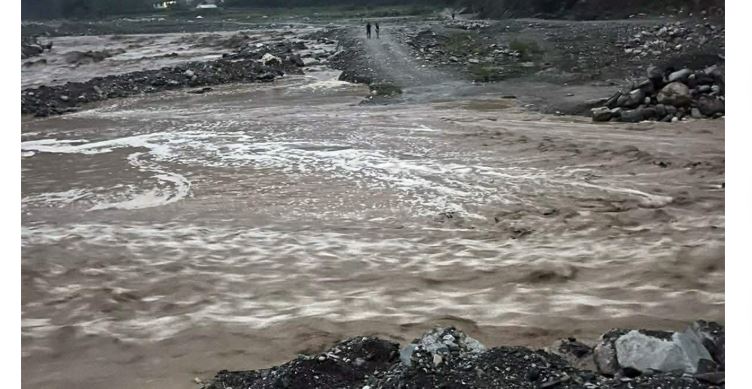 बीपी राजमार्ग खुलाउन समय लाग्ने