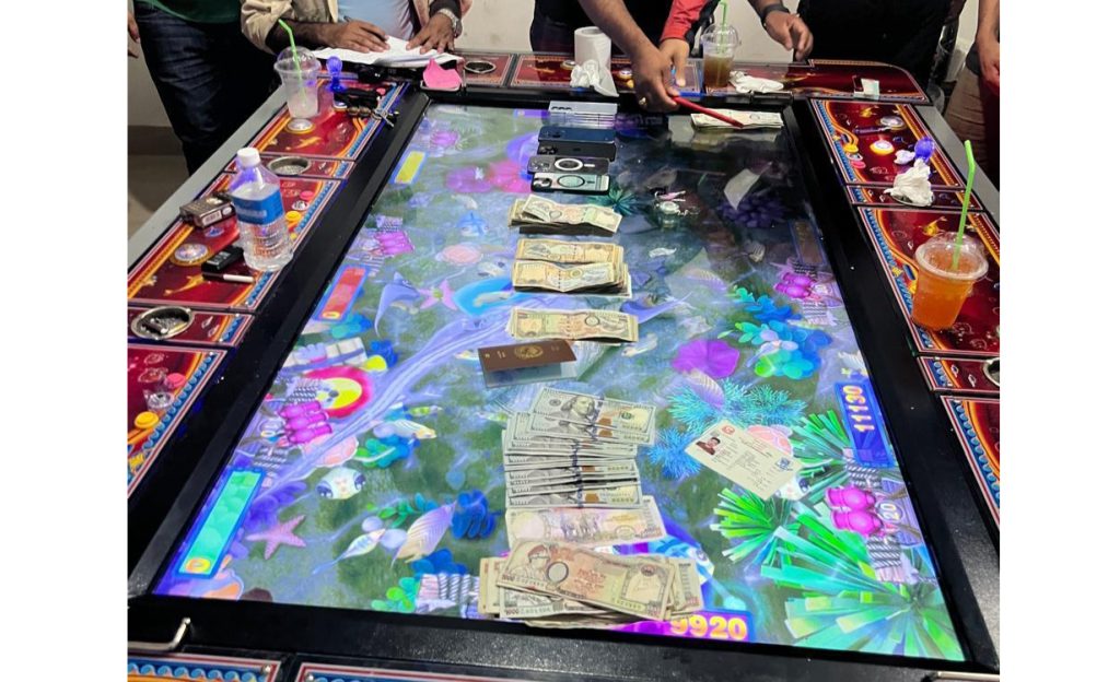 चिनियाँ नागरिकले सञ्चालन गरेको अवैध जुवा घरमा छापा, ७ जना पक्राउ