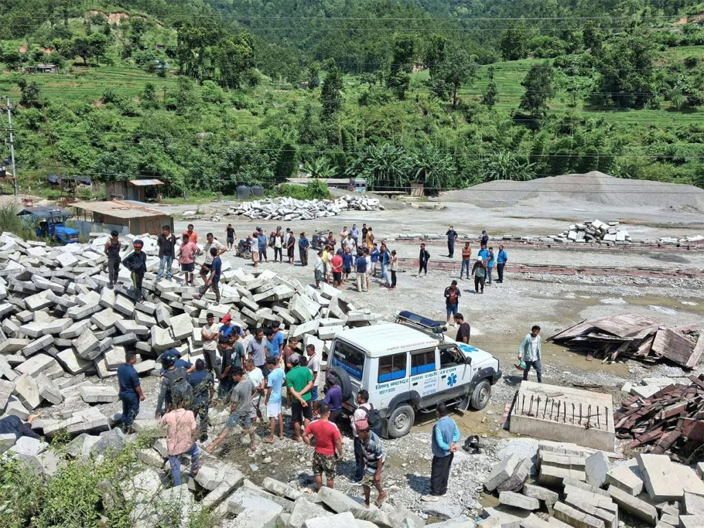 थाक्रेमा मोटरसाइकल दुर्घटना हुँदा २ जनाको मृत्यु