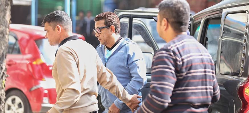 पूर्वमन्त्री दीपक मनाङे पक्राउ, आजै अदालत उपस्थित गराएर कारागार चलान गरिने