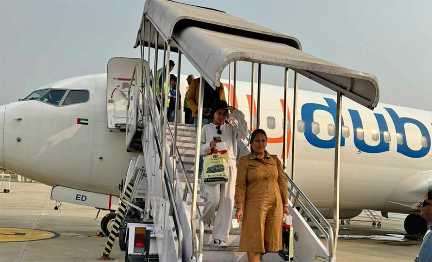 गौतमवुद्ध विमानस्थलमा फ्लाइ दुबइको जहाज अवतरण