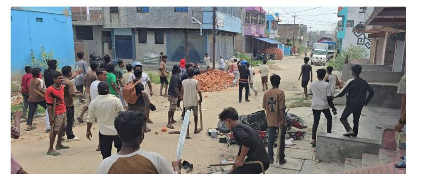 सिरहाको गोलबजार नगरपालिका क्षेत्रका विभिन्न स्थानमा कर्फ्यू आदेश