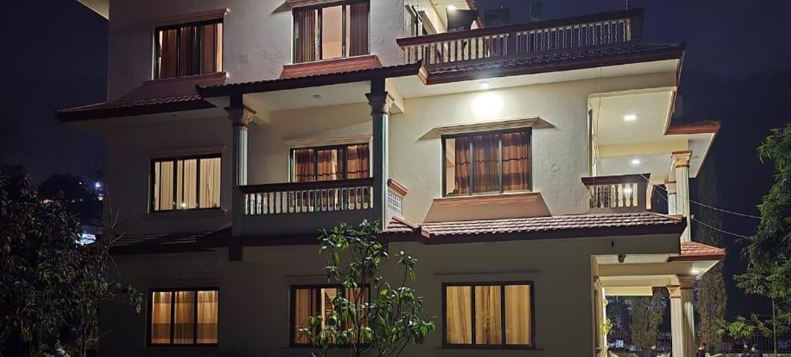 बुढानीलकण्ठ अनलाइन जुवा अखडामा छापा, ८८ वटा मोबाइल बरामद, ३ अर्बको कारोबार