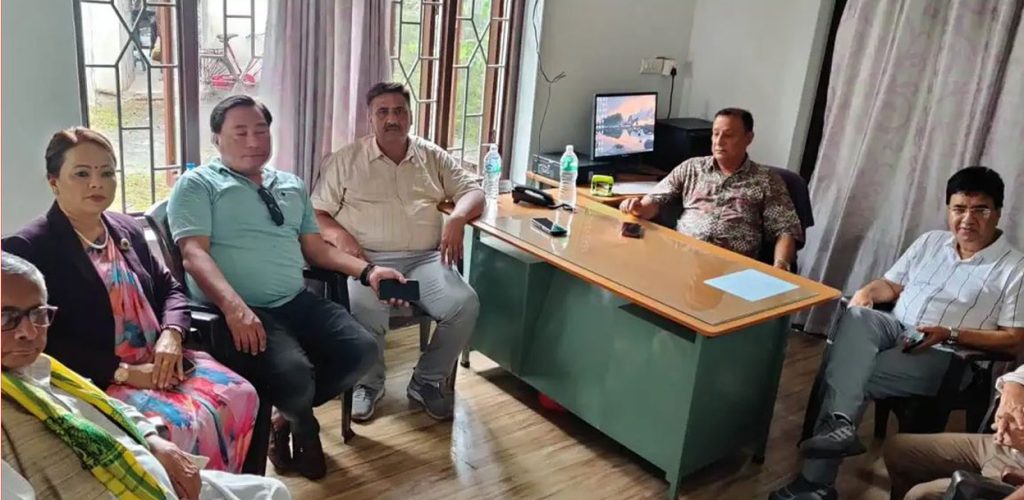 काेशी सरकारबाट बाहिरिने विषयमा कांग्रेसले एक दिन हाेल्ड गर्ने