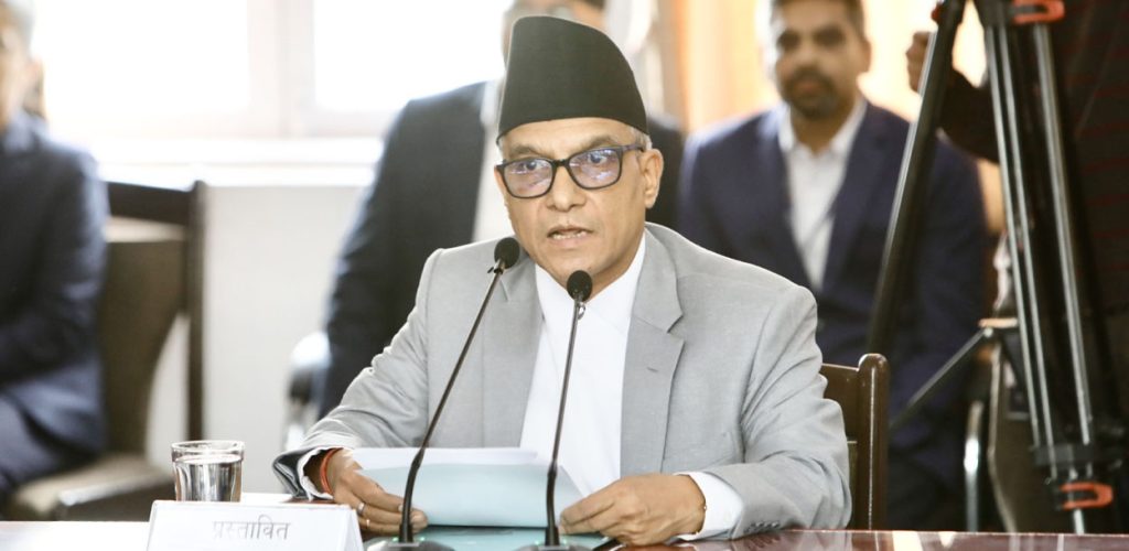 प्रधानन्यायाधीश शर्माको शपथ र पदभार ग्रहण आजै