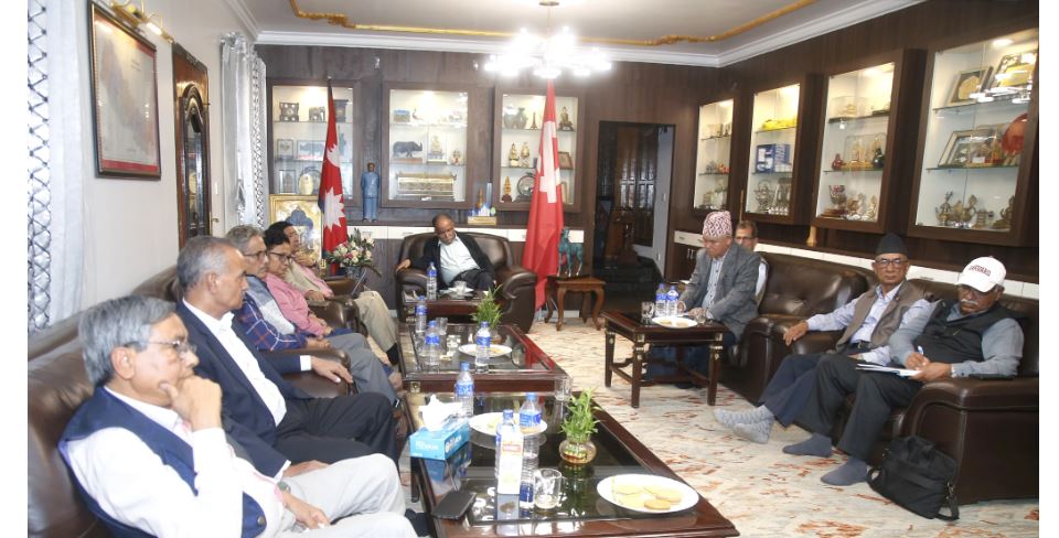 माओवादी केन्द्रद्वारा केन्द्रीय राहतकोष स्थापना, सांसदहरूले दश दिनको पारिश्रमिक दिने