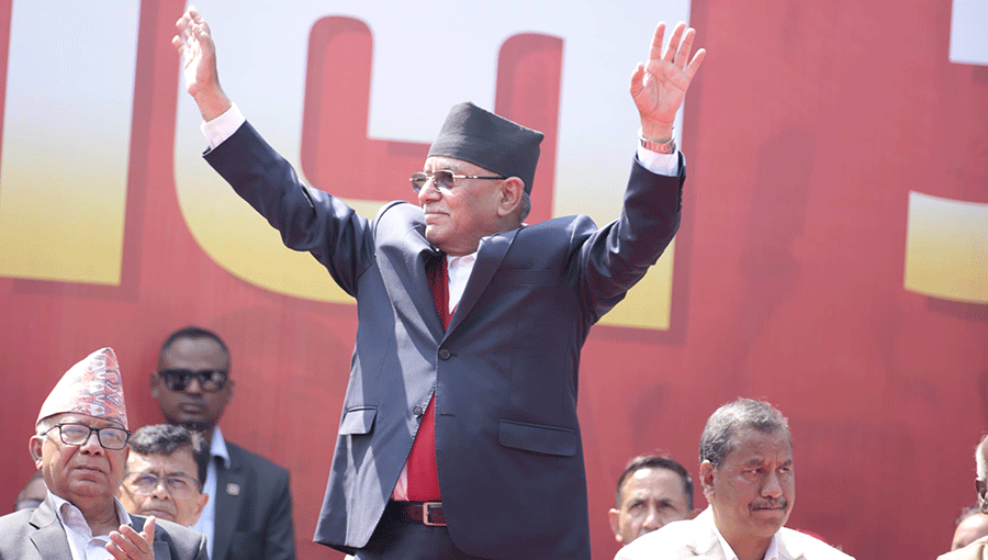 विगतमा कमजोरी गर्दा राजतन्त्रले टाउको उठाउन खोज्यो : प्रचण्ड