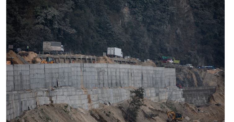 सडक पूर्वाधार निर्माणलाई तीव्रता दिने सरकारको घोषणा