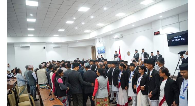 प्रतिनिधिसभाको अर्को बैठक जेठ २५ गते पछि मात्रै बस्ने गरी स्थगित