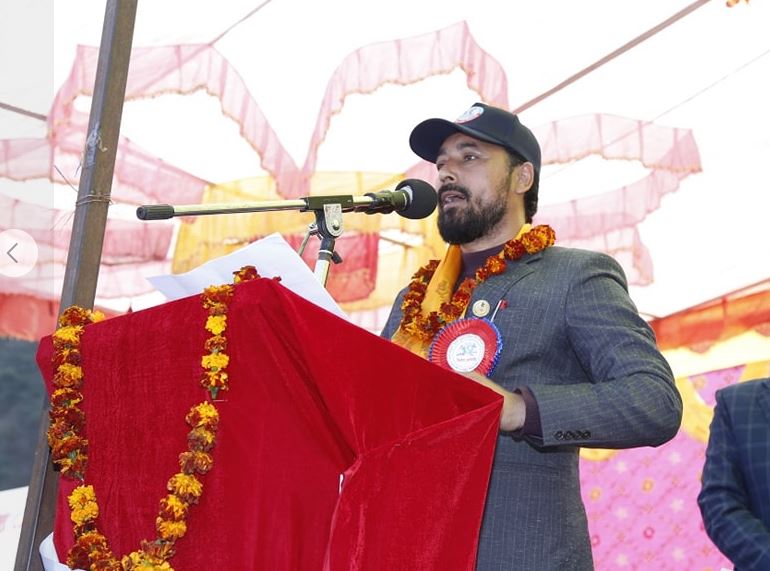 टेरामक्स घोटाला जस्तो देशघाती भ्रष्ट हुनुभन्दा श्रमजीवी कुल्ली हुनु महान् कुरा हो : सरल सहयात्री