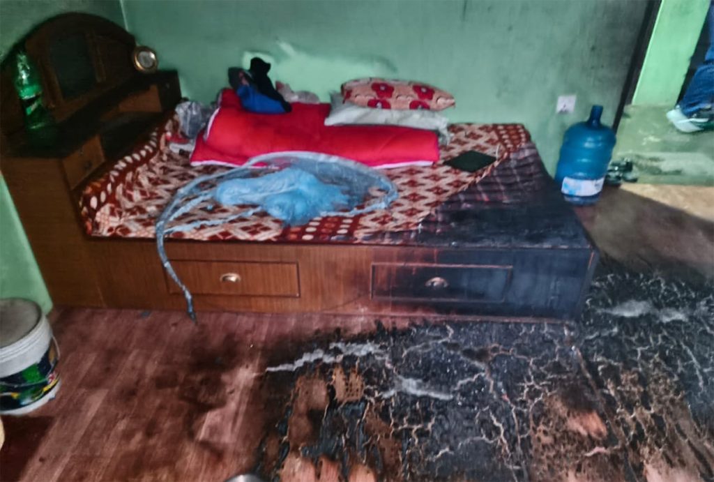 भान्सा कोठामा आगलागी हुँदा बुहारीको मृत्यु, ससुरा  घाइते