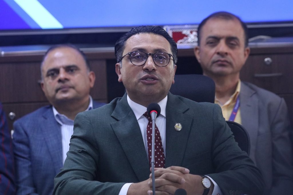 बजेट सानो हो, महत्त्वाकांक्षी होइन " अर्थमन्त्री