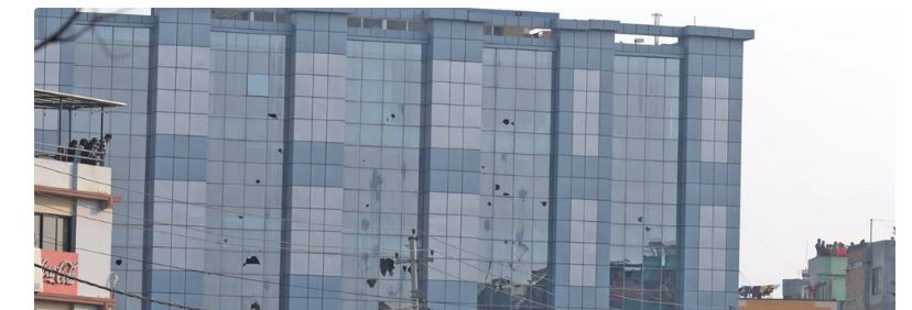 कोटेश्वरको भाटभटेनी सुपरस्टोरमा लुटपाट र तोडफोड